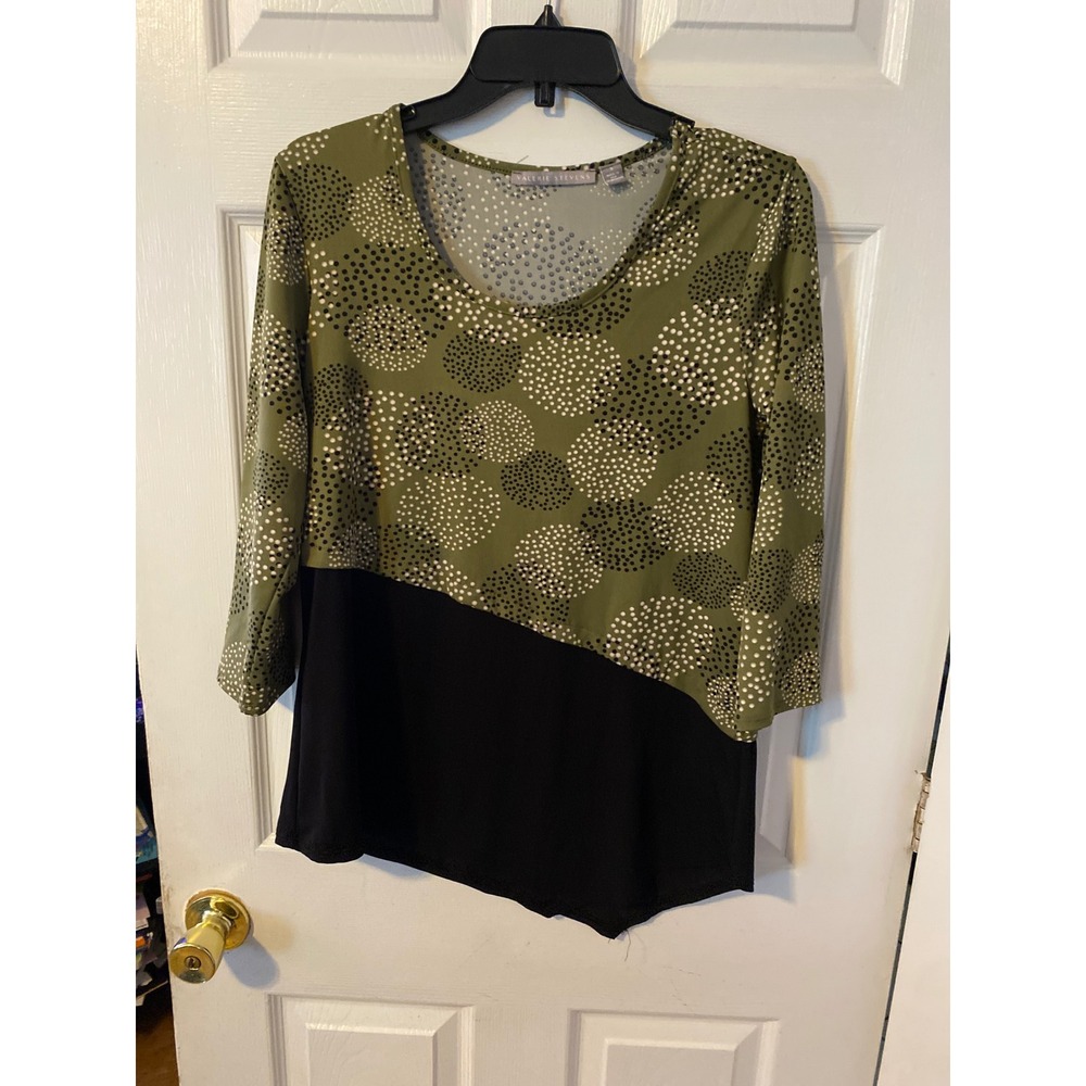 Valerie Stevens‎ Olive Green Black Dot Print Asymmetric Hem 3/4 Sleeve Top Small